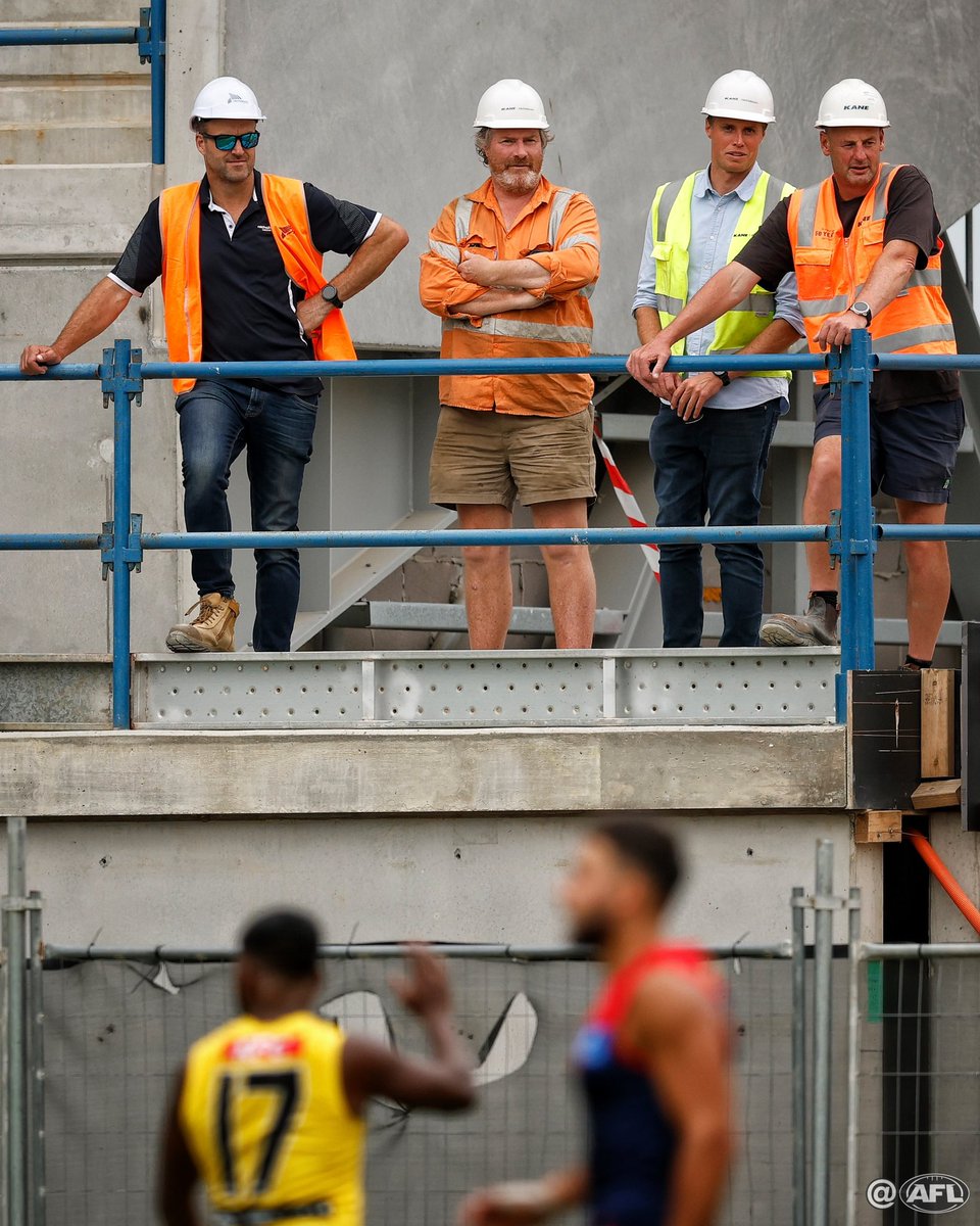 Smoko in the Rat 🐀 🚬👷