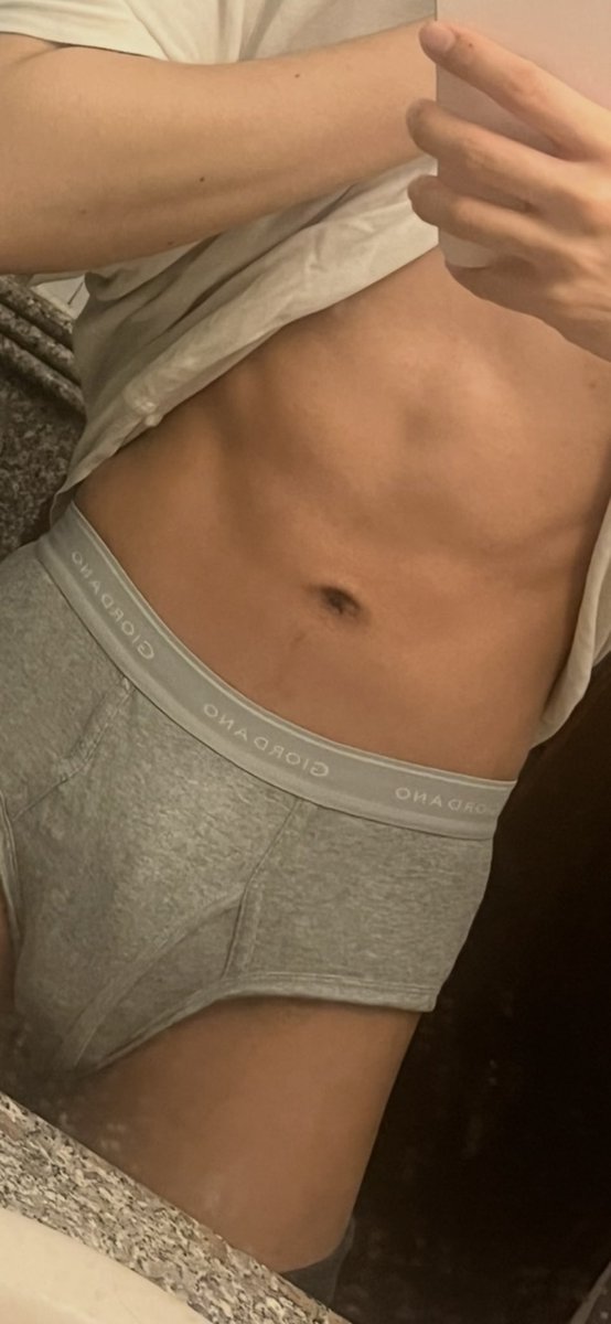 TooShyToHandle tweet media