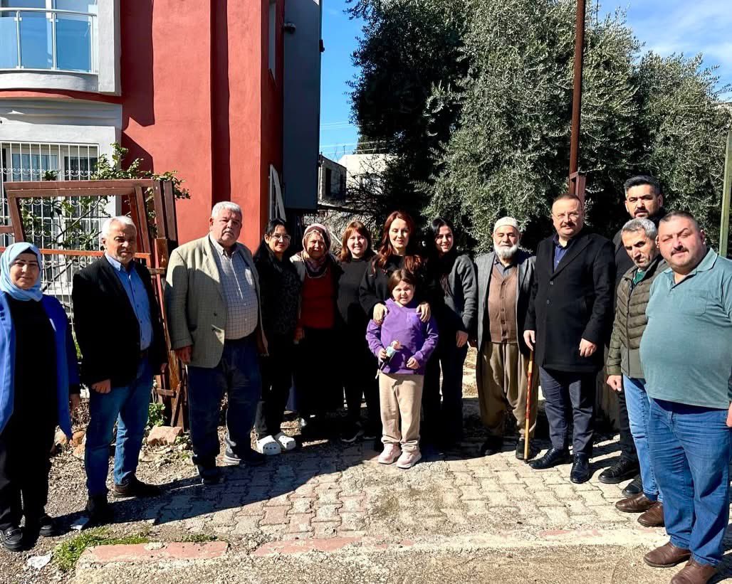 📍Toroslar

AK Parti kurucu üyemiz Ahmet Tufan abimizi evinde ziyaret ederek Ramazan’ını hayırladık, geçmiş olsun dileklerimizi ilettik.

Beraber yürüdüğümüz bu kutlu yolda, geçmişte emek veren kıymetli dava arkadaşlarımızı asla unutmayacağız; 

Çünkü biz biliyoruz ki; #ahdevefa