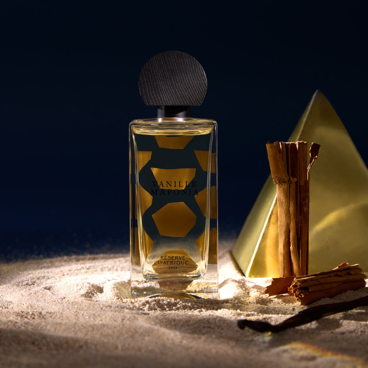 新着記事】 Maya Njie、Reserve en Afriqueから新作登場 ‼️ Reserve