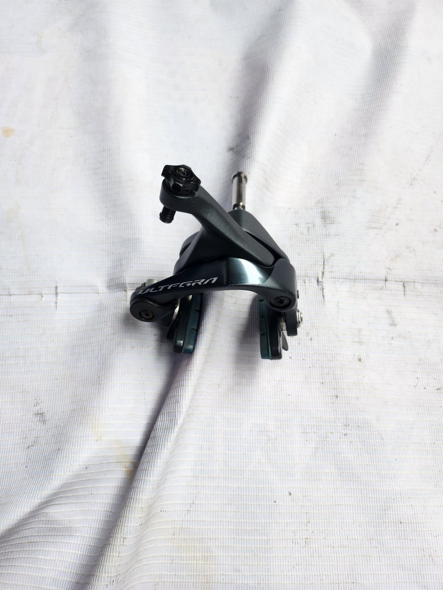 Islan Hata tweet media