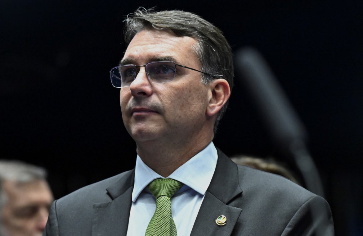 Central da Direita 🇧🇷 tweet media