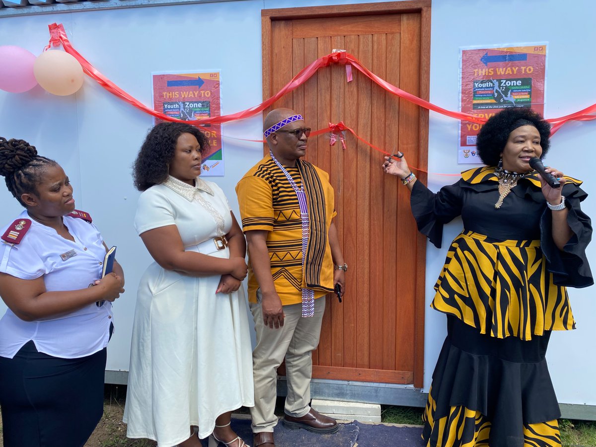 easterncapedoh's tweet photo. Executive Mayor Cllr Mphoselwa, Speaker Cllr Bhomela and Cllr Sikoti officially launched the Youth Zone to be used by the community of Sterkspruit. 

#STIPrevention
#CondomAwareness
#HealthyAwareness
#ECDoH https://t.co/tPQW7Wt553