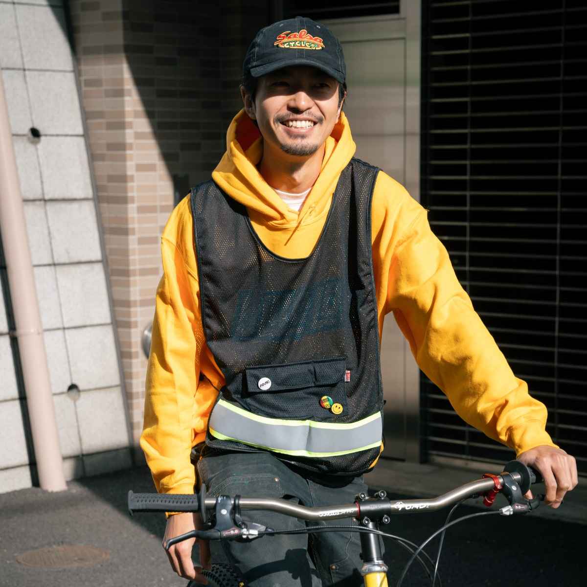 BLUE LUG tweet media