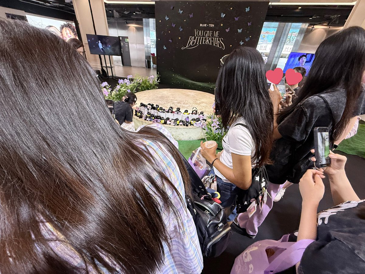 wowhrj's tweet photo. ค่ะ ต่อให้พี่เตนล์ยืนข้างหน้าก็ไม่มีคนเห็น55555555
#HAPPYTENDAY
#TEN_BDAY2023 #TENLEE #เตนล์ https://t.co/qbHibOMyvn