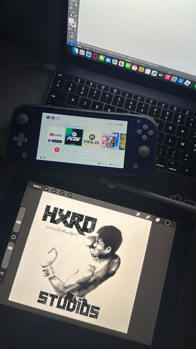 Fizz🇫🇷 tweet media