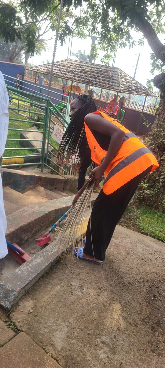 Rotaract Buganda Royal institute (The Trekkers) tweet media