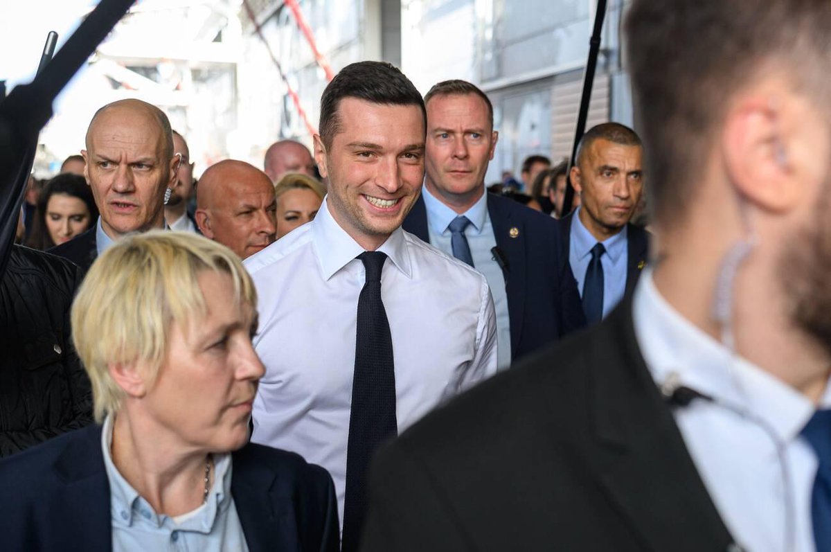 Bardella pics🇫🇷 tweet media