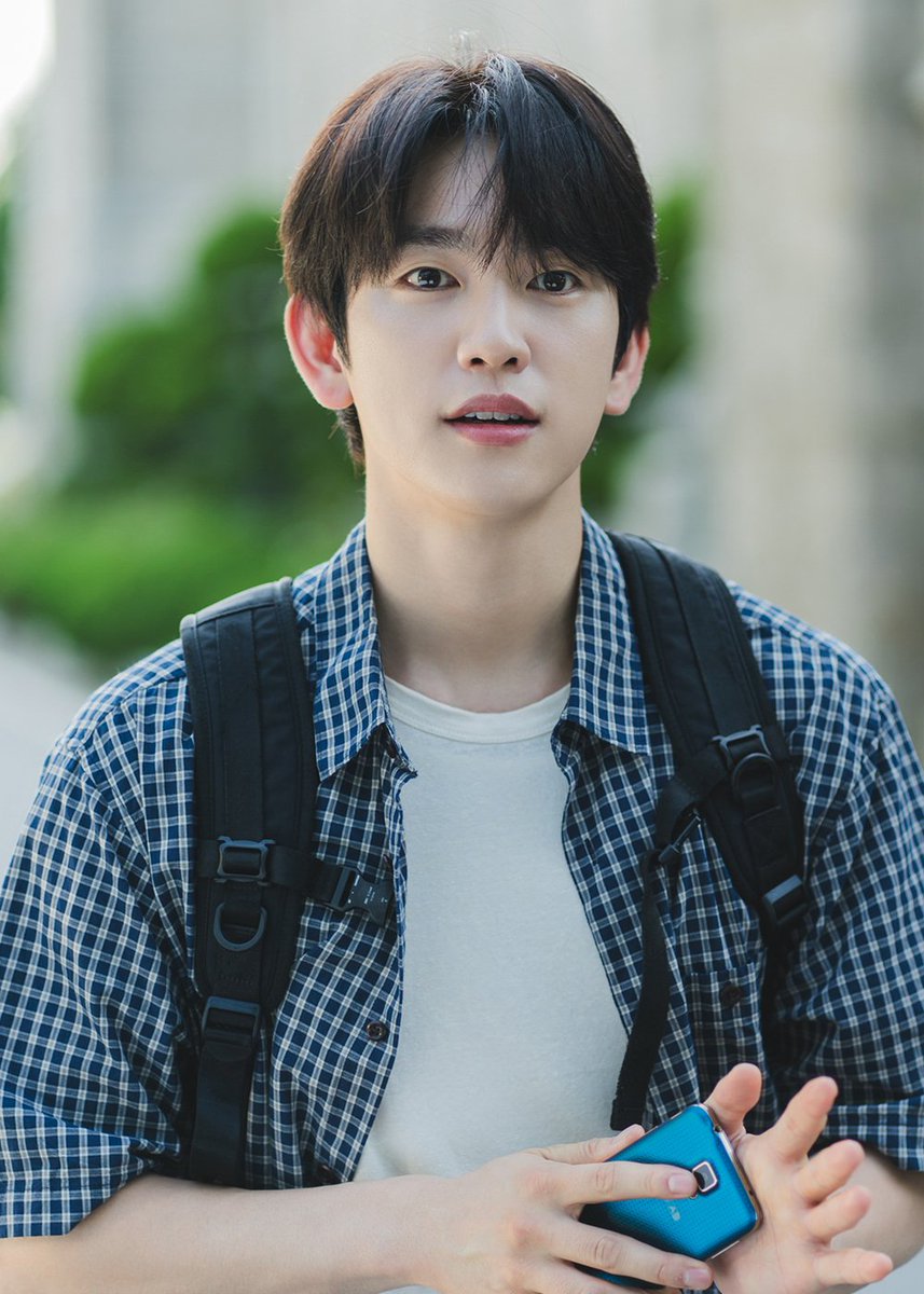 나만 이해 안되는거야??.......

2020한재현                              2026연태서