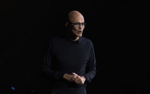 Guerra en la Universidad tweet media