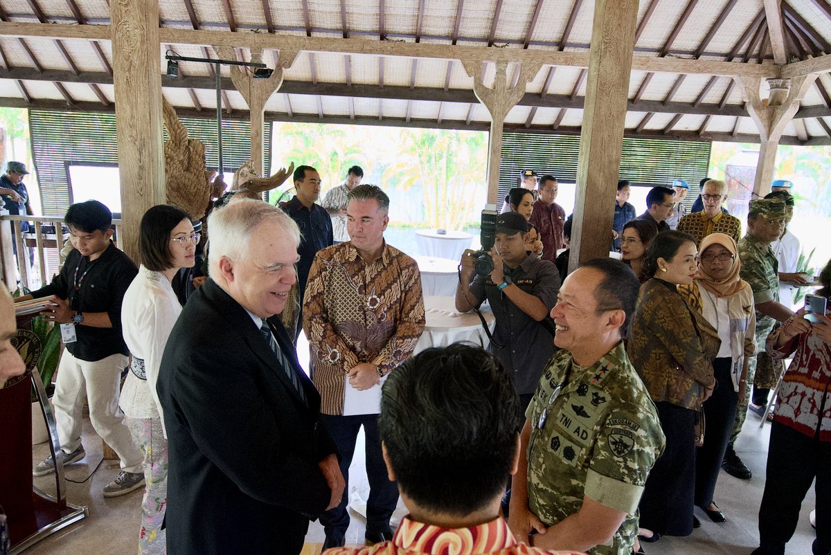 U.S. Consulate General Surabaya tweet media