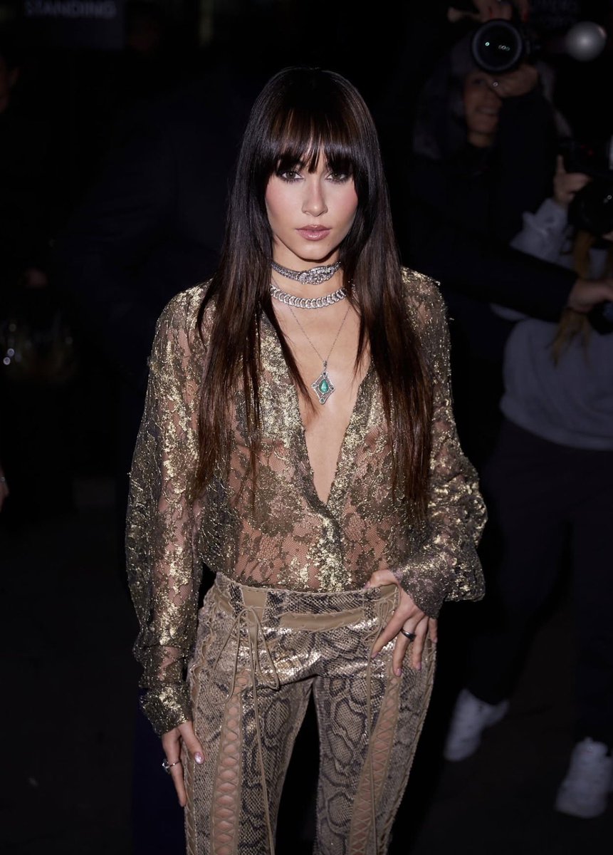 Looks of Aitana tweet media