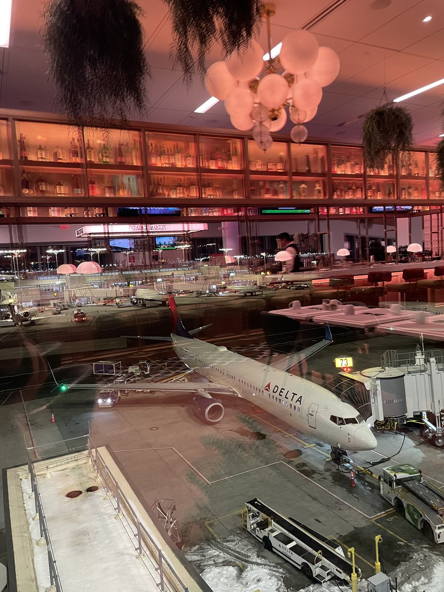 Katherine Everitt 💥 tweet media