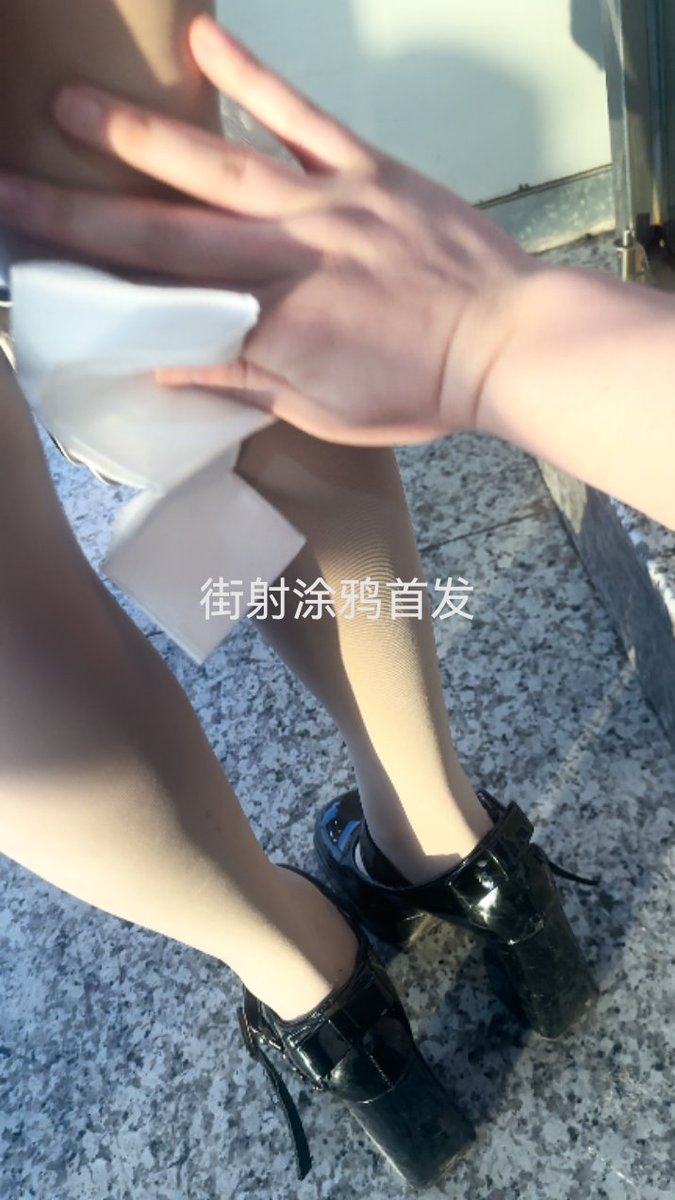 街射涂鸦首发之王 tweet media