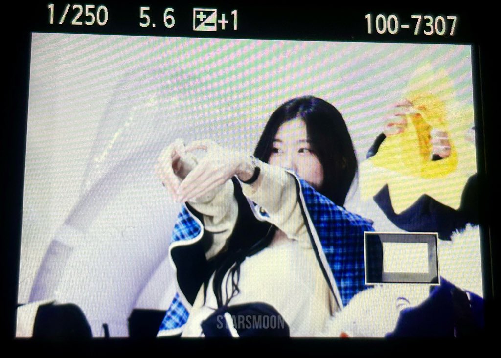 YcStarsmoon's tweet photo. 260227 K-MONSTAR Focus Previews
-
#ITZY #있지 #CHAERYEONG #채령 https://t.co/5oGAneFZ4C