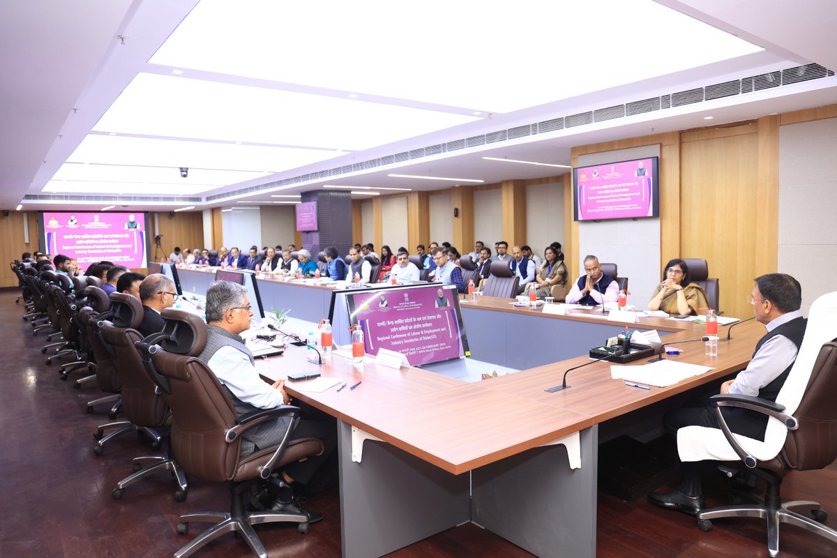 Dr Mansukh Mandaviya tweet media