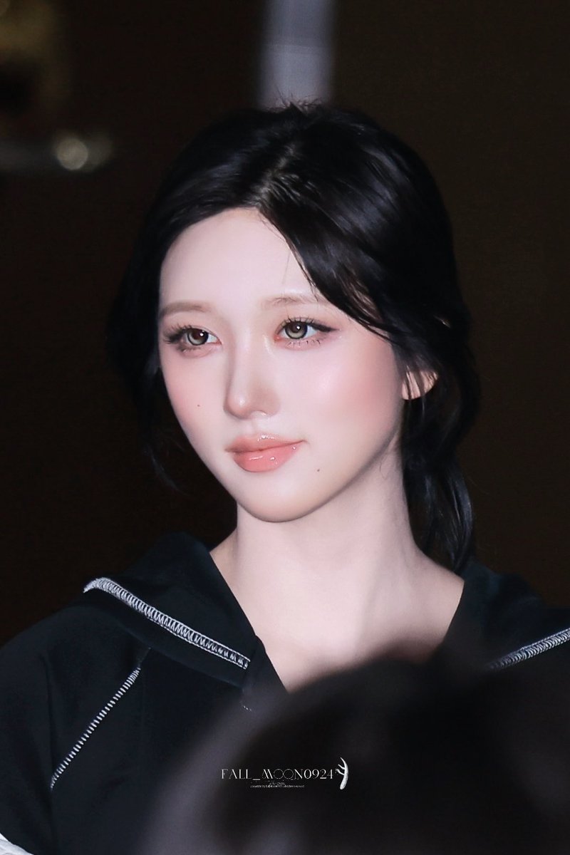 fallmoon tweet media