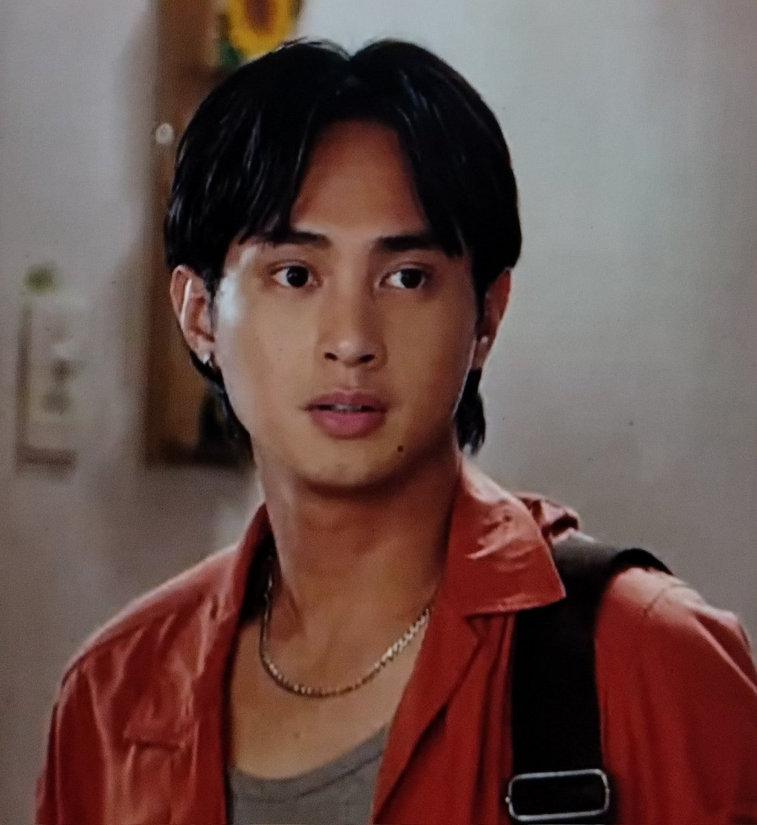 vinaminhoe's tweet image. #ghosting part two napanood nio na po ba? Iba hairstyle nia dun.

#JMFyang