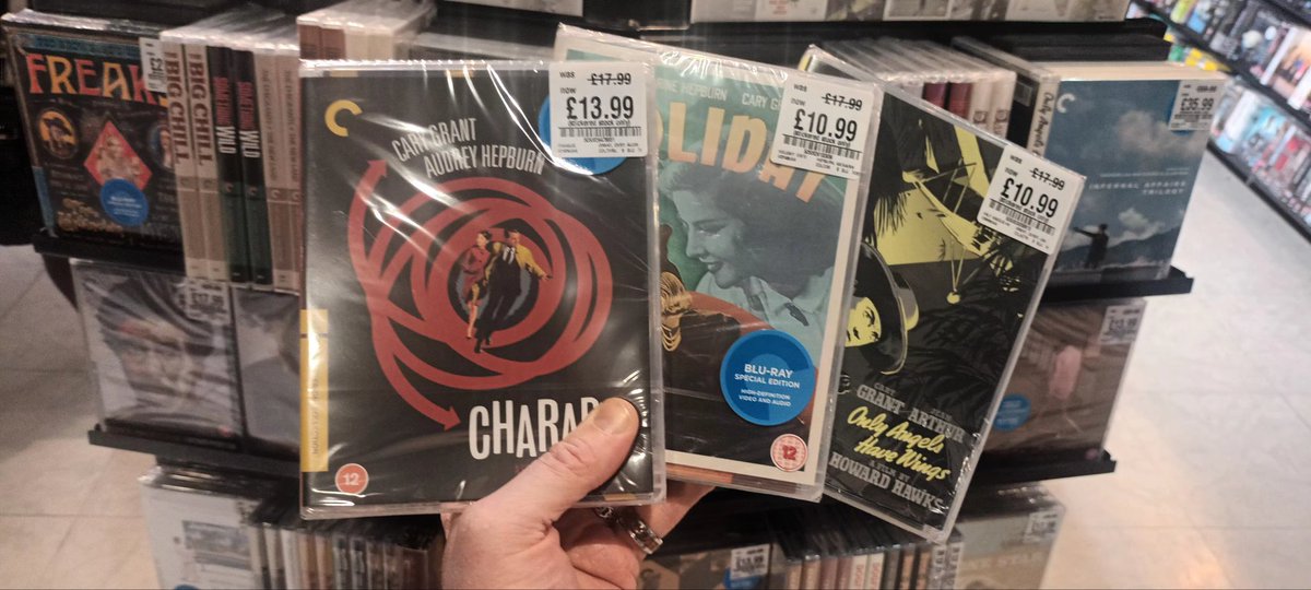 hmv Belfast tweet media