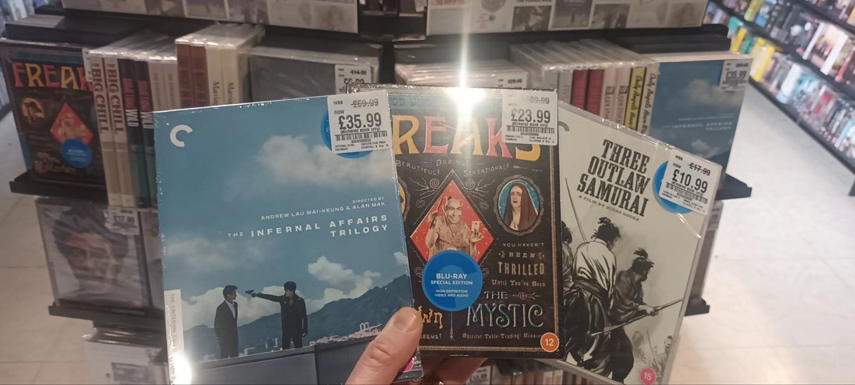 hmv Belfast tweet media