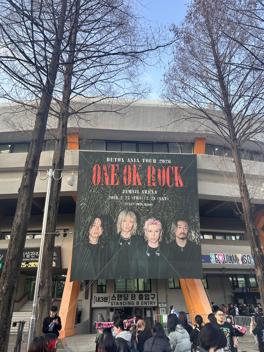 Macric20's tweet photo. 왔어 https://t.co/9GRchHjdJO