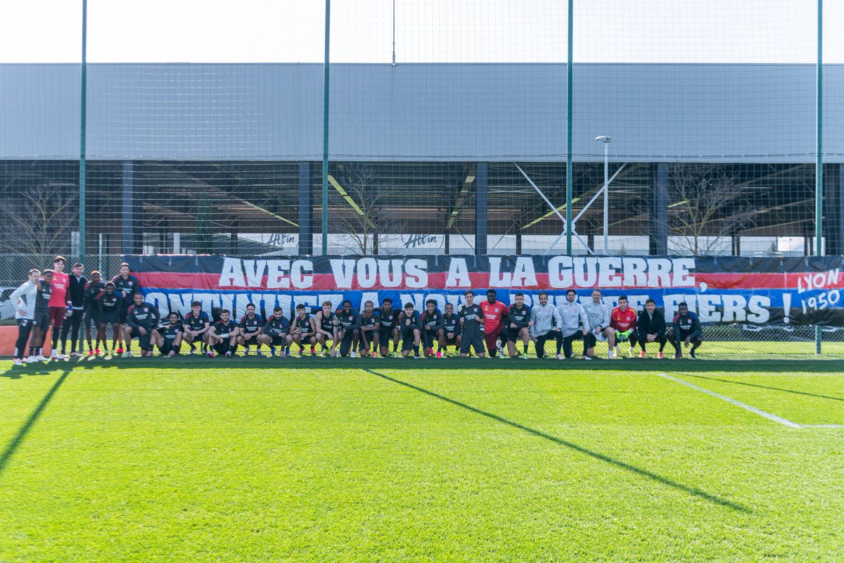 ENSEMBLE 👊🔴🔵

#OMOL