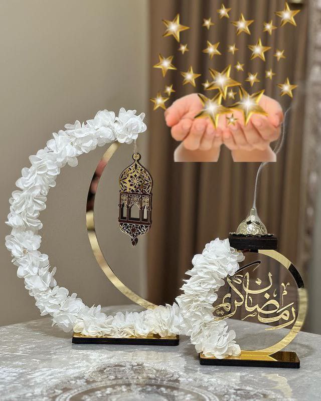 #رمــضــان🌙:

اللهُم جبرا يتعجب لهُ أهل الأرض وأهل السماء ، اللهم أرنا الفرح في كل ما نريد ، يارب العوض الجميل بعد الصبر الطويل ، اللهُم درباً لا تضيق به الحياة وقلباً لا يزول منهُ الامل ، يارب إزرع في قلوبنا راحة دائمة وأمل لا يخيب ، اللهُم طمأنينة وثبات لا سُقوط ولا تعثر.