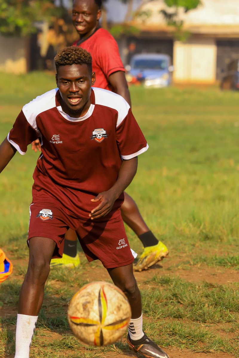 KitarafcHoima's tweet photo. We know you want to see Shaban in training. ๐
#KitaraFC #Shaban #StarTimesUPL #RoyalsPark #Butema #WeAretheRoyals ๐ด๐ฅ https://t.co/8rENep0E6r