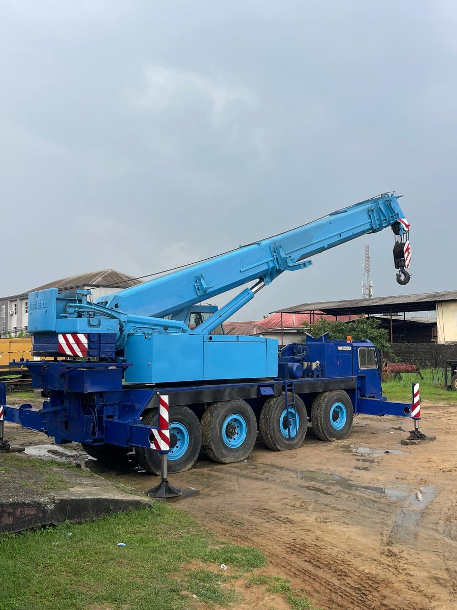 __twenty7_'s tweet image. ‼️80 TON LIEBHERR CRANE – FRESHLY REPAIRED &amp;amp; STRONG!‼️
Long 42m boom 
Perfect condition, everything fixed 
Selling at a hot price: ₦95M only!
Don't miss this beast – it's ready to work today! DM or call. #HeavyMachinery #CraneForSaleNigeria #Liebherr"