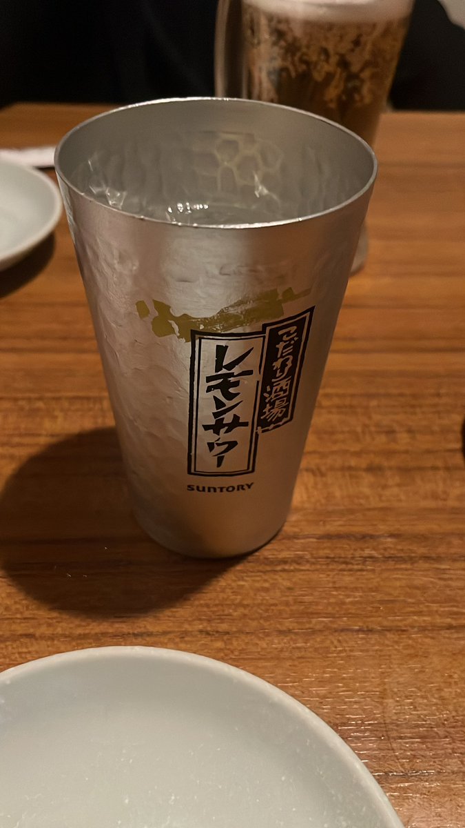 ed_red13's tweet photo. 🍻 https://t.co/7yrrxJOgP5