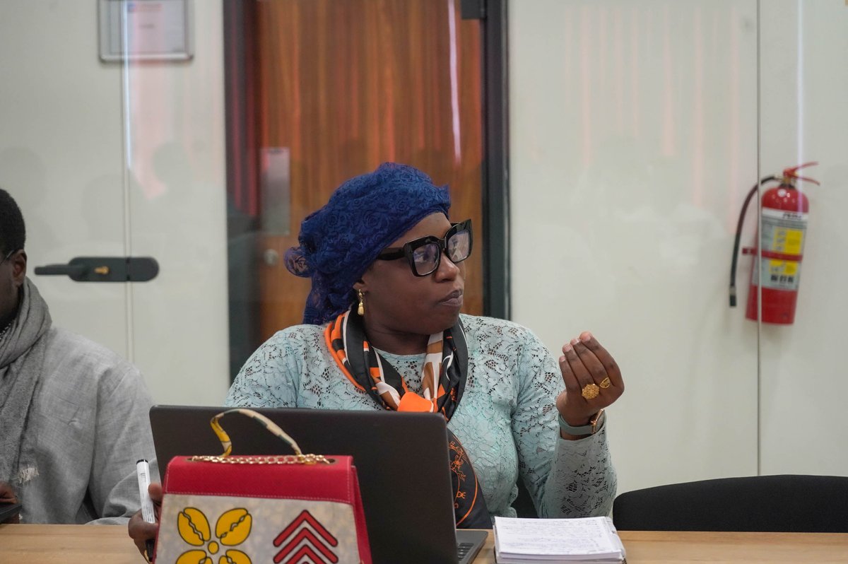 elevatehererasmus tweet media