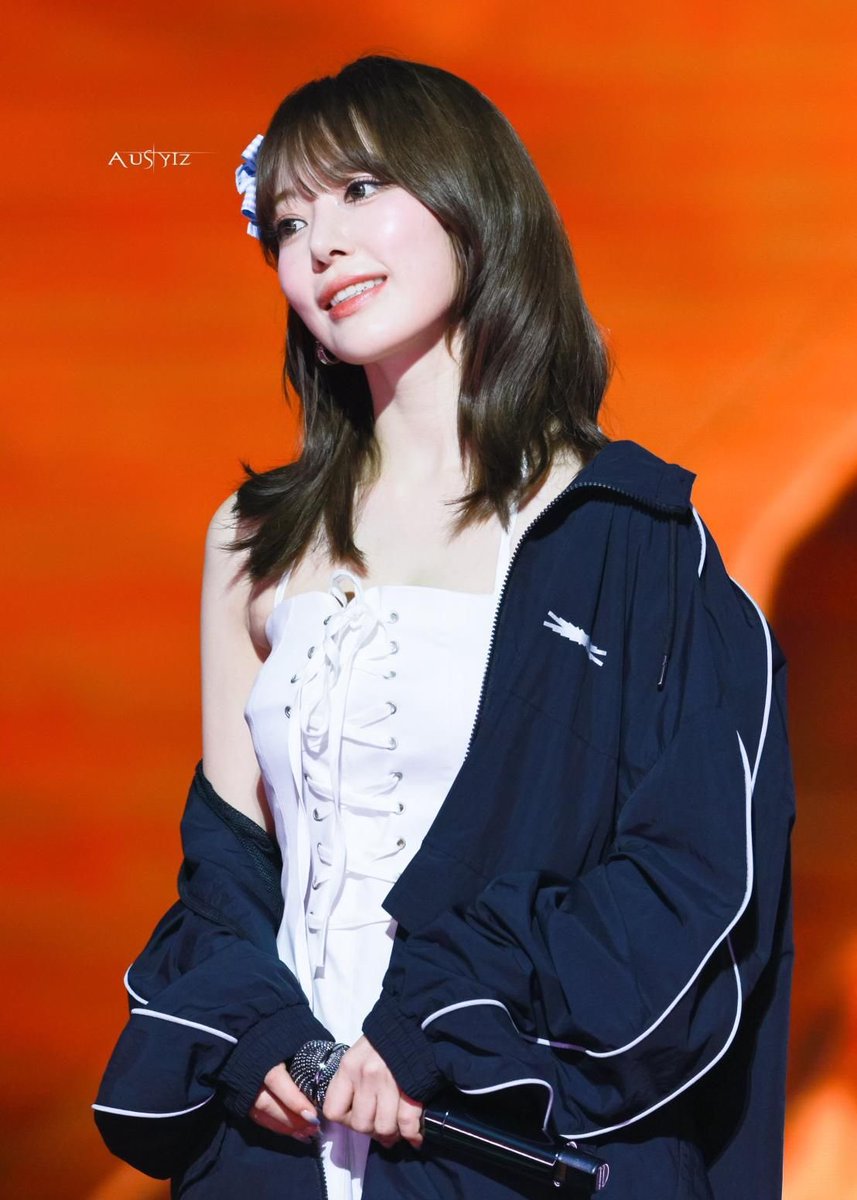 Sakura has consistently shown her value and dedication towards the group. She deserves fair support and equal opportunities, and none of us should be staying silent when that standard isn’t met.

TREAT SAKURA BETTER
#JusticeForSakura
#TREAT_SAKURA_BETTER
<a href="/SOURCEMUSIC/">SOURCEMUSIC</a>