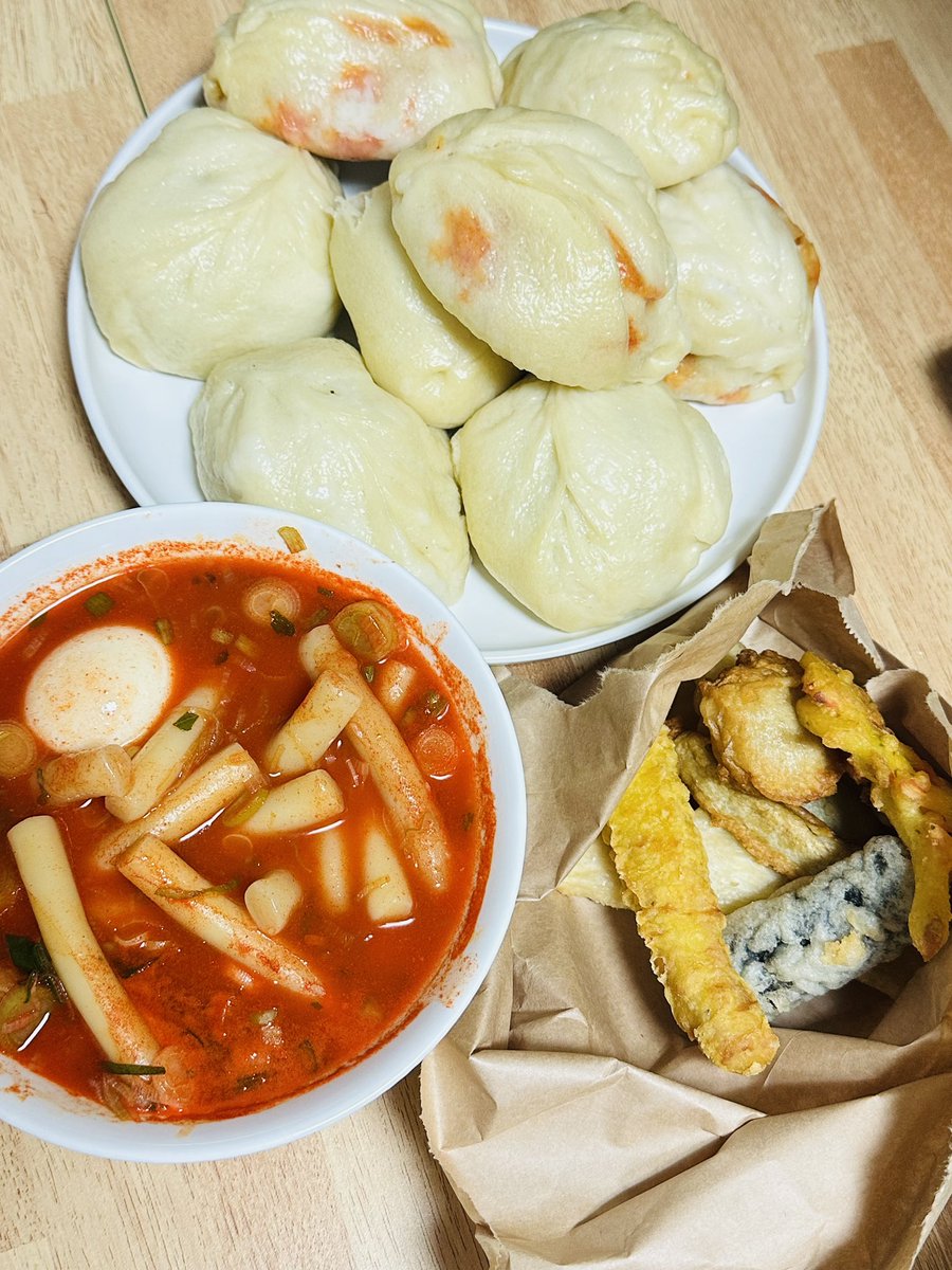 떡만튀(떡볶이만두튀김이라는뜻♡)