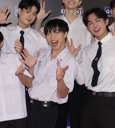 2026 รอดูรูปขุนฮาร์ทรับปริญญาน้องจั๋งชุดนิสิตนะลูก 😭🫳🏻🫳🏻🫳🏻