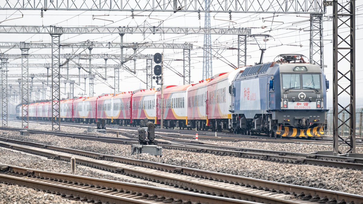 凝冻深渊 tweet media