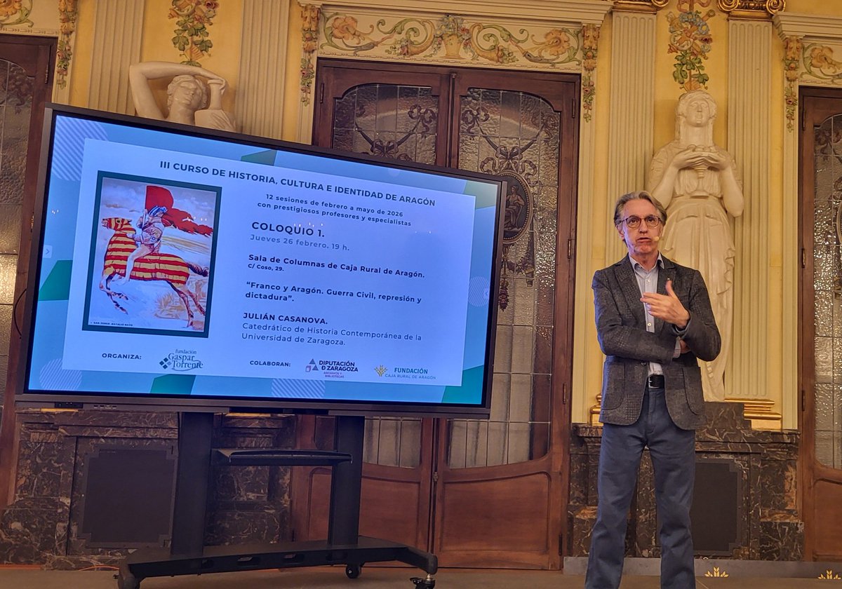BizenFuster1's tweet photo. Magnífico coloquio inaugural del III CURSO DE HISTORIA, CULTURA E IDENTIDAD DE ARAGÓN de @FundGasparTorre  con la intervención de @CasanovaHistory de la mano de @DPZaragoza y @CajaRuralAragon sobre FRANCO Y ARAGÓN. GUERRA CIVIL, REPRESIÓN Y DICTADURA

@NazionAragon  @aragon_2015 https://t.co/1WIkxE3kTG