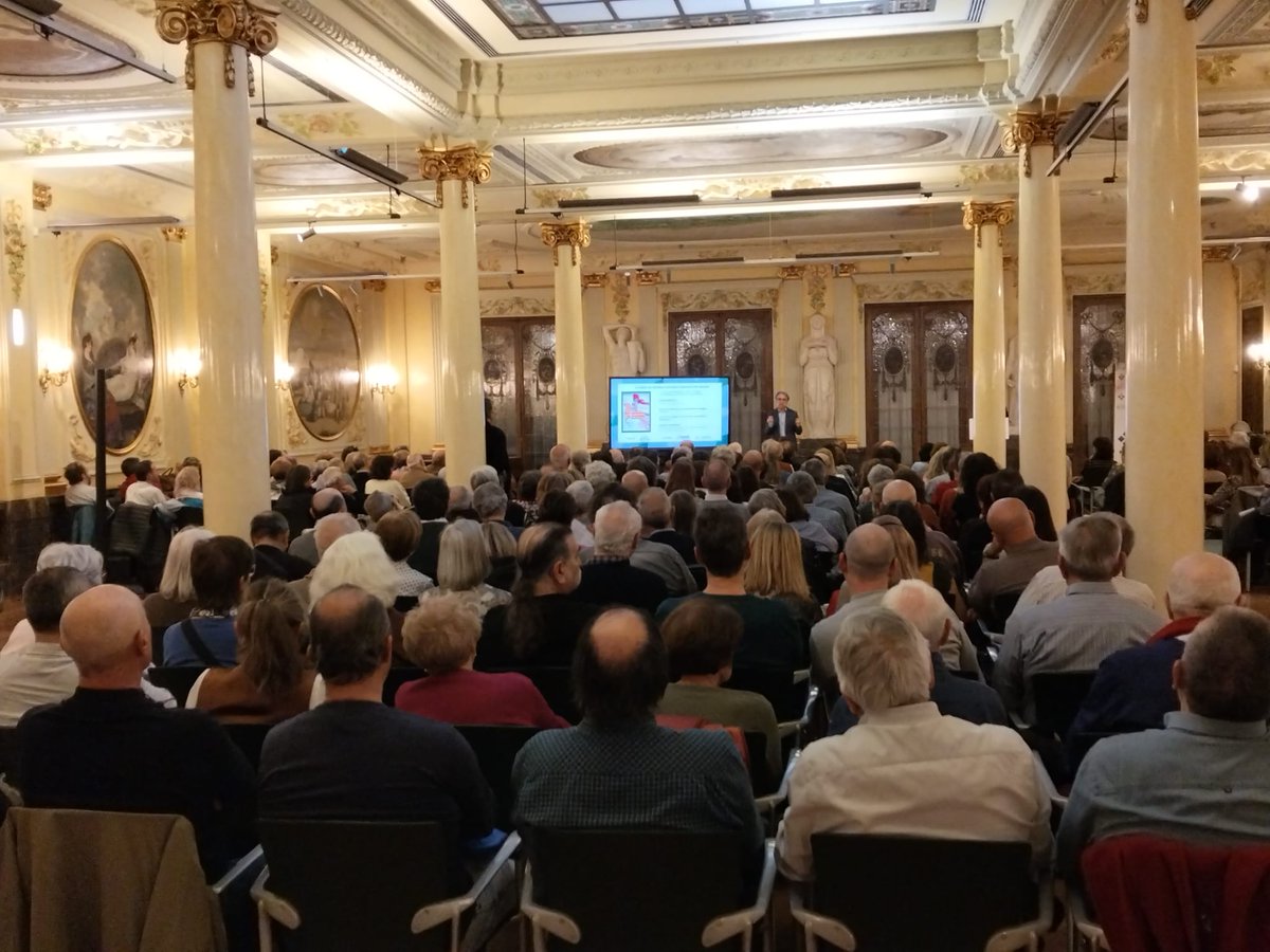 Magnífico coloquio inaugural del III CURSO DE HISTORIA, CULTURA E IDENTIDAD DE ARAGÓN de <a href="/FundGasparTorre/">Fund Gaspar Torrente</a>  con la intervención de <a href="/CasanovaHistory/">Julián Casanova</a> de la mano de <a href="/DPZaragoza/">Diputación de Zaragoza</a> y <a href="/CajaRuralAragon/">Caja Rural de Aragón</a> sobre FRANCO Y ARAGÓN. GUERRA CIVIL, REPRESIÓN Y DICTADURA

<a href="/NazionAragon/">Asemblea Nazional - 20 d’abiento</a>  <a href="/aragon_2015/">ARAGÓN</a>