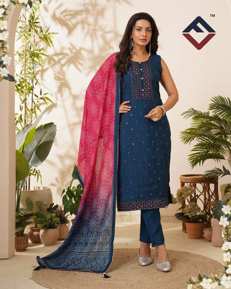 vfashionmalad's tweet image. Elegant vibes only ✨

#Vfashion #KurtiSet #EthnicWear #GirlsFashion #TrendingStyle

{Vfashion, Kurti pant suit, Ethnic wear, Girls fashion, Trending style, Indian outfit, Daily wear, Festive look, Stylish collection, Viral fashion}