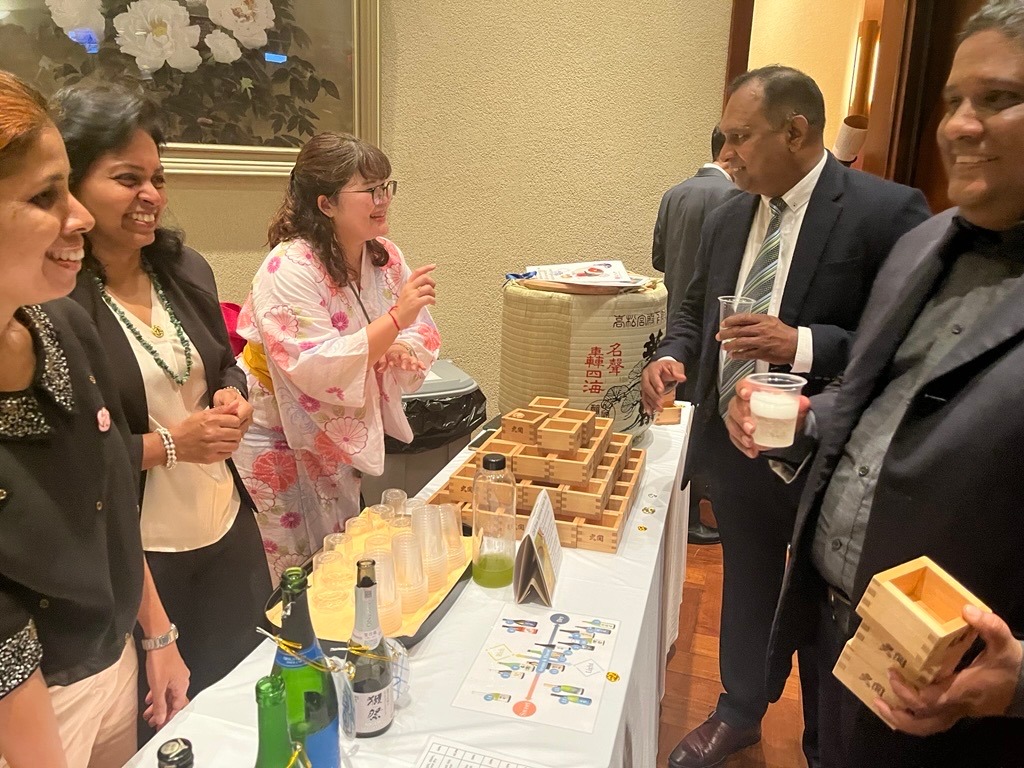 Embassy of Japan in Sri Lanka（在スリランカ日本国大使館) tweet media