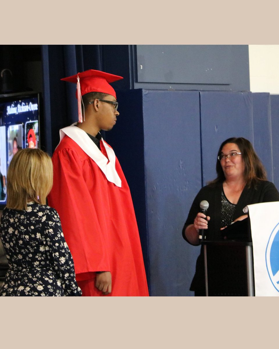 Colonial Intermediate Unit 20 tweet media