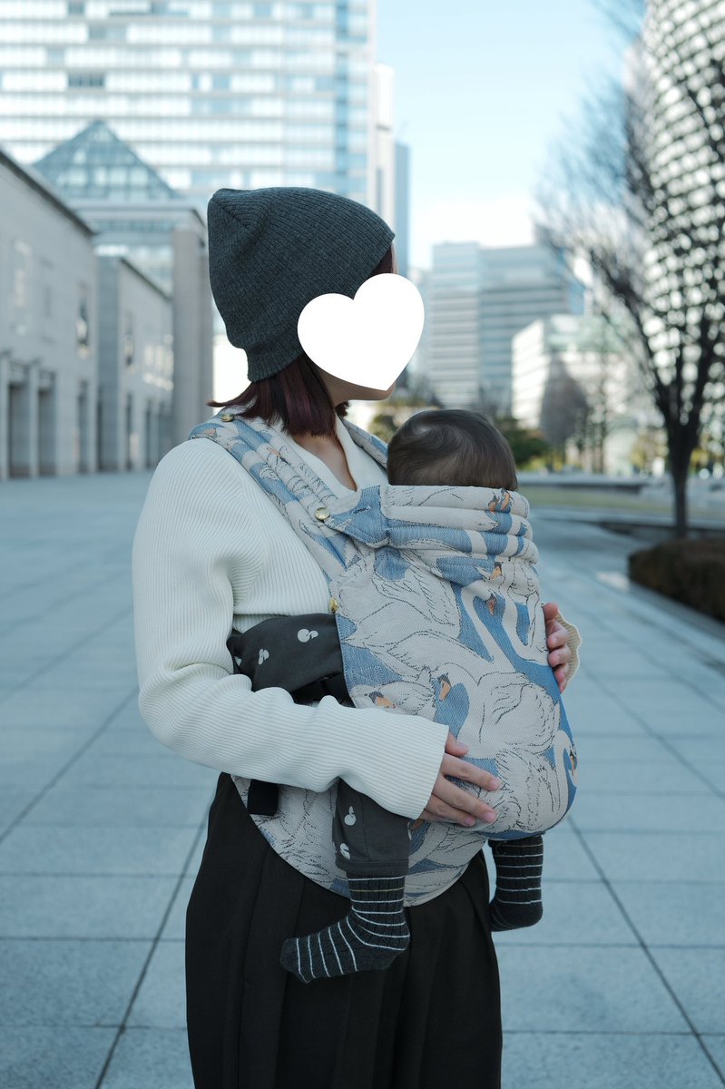 146_straight's tweet photo. 146cmの低身長、抱っこ紐（べべスワン、アーティポッペ）の低身長レビューがなさすぎて困ったので、ツリーに残してみる。
同じような低身長さんの参考になれば🙏

【結論】
機能性→べべスワン
デザイン→アーティポッペ https://t.co/ARcskOK55U
