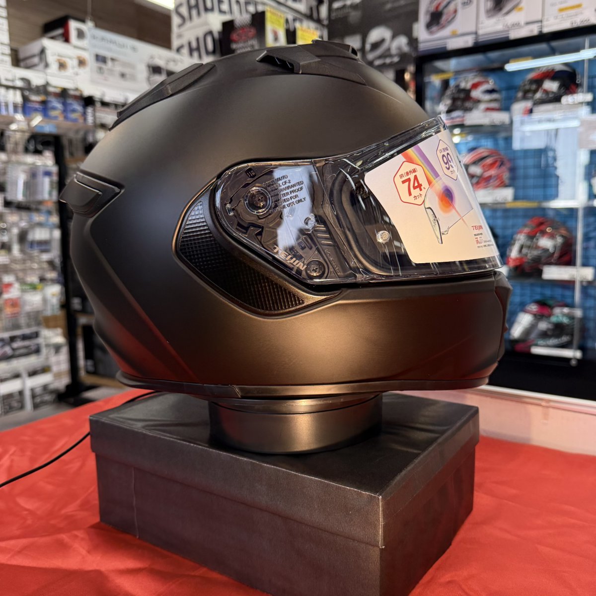 naps_tokai's tweet image. #ナップス名古屋南店 です💁🏻‍♀️

🌸春準備！おすすめ商品 第1弾🌸

#OGKKabuto の最新モデル #KAMUI5 ✨

このモデルはひとことで言うと・・・
【涼しさ・便利・快適】を全部つめ込んだ夢のヘルメット😋

サイズフィッティングも無料で承りしてますので、
お気軽にスタッフへご相談くださいませ😎💕