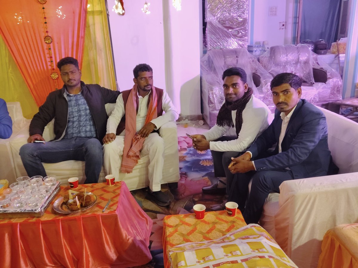 sandeepup36's tweet photo. amethi https://t.co/SiOlPdksCo