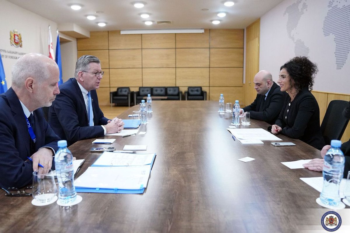 IOMGeorgia's tweet photo. IOM Regional Director for Europe and Central Asia
@ArthurErken and IOM Georgia Chief of Mission @ljlonnback discussed cooperation on diaspora engagement and preparations for Global Diaspora Summit with Deputy Minister @TotladzeKhatuna at @MFAgovge during RD's visit in #Georgia. https://t.co/pyHQWV0p61