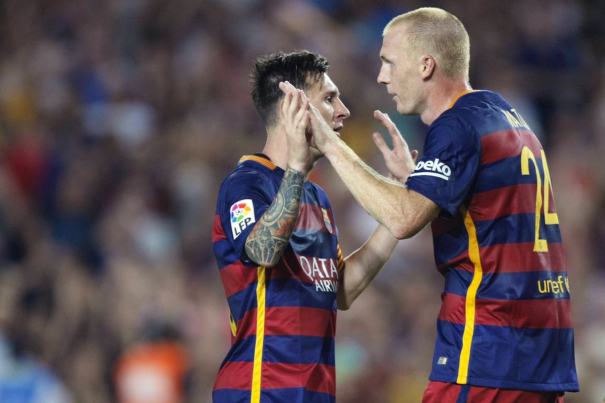 🇫🇷 Jeremy Mathieu: “Lionel Messi was incredible!

▪️In training, there was nothing we could do. However, I think I was better than him at free kicks (laughs).”