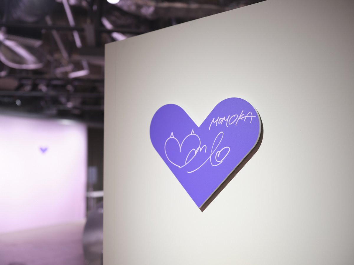 ⏳あすまで！ HANAメンバー直筆サイン入りのMAZEハートパネルが、会場