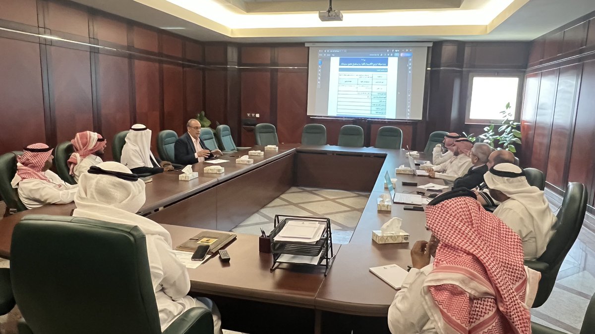 كلية علوم الأرض tweet media