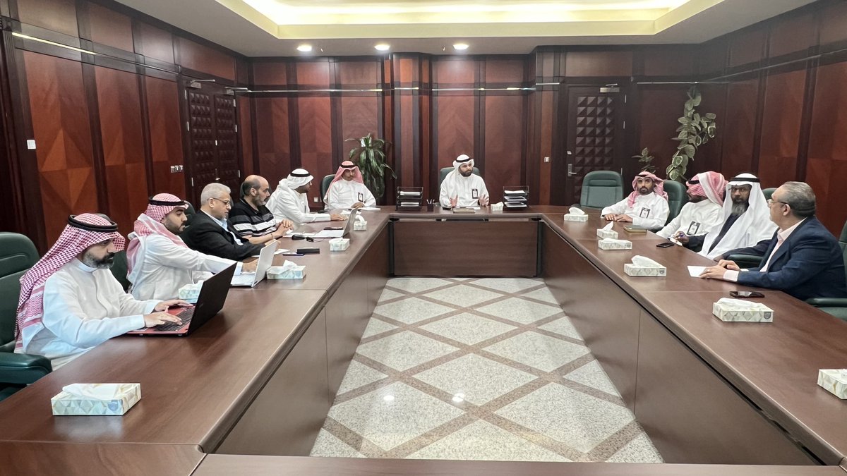 كلية علوم الأرض tweet media