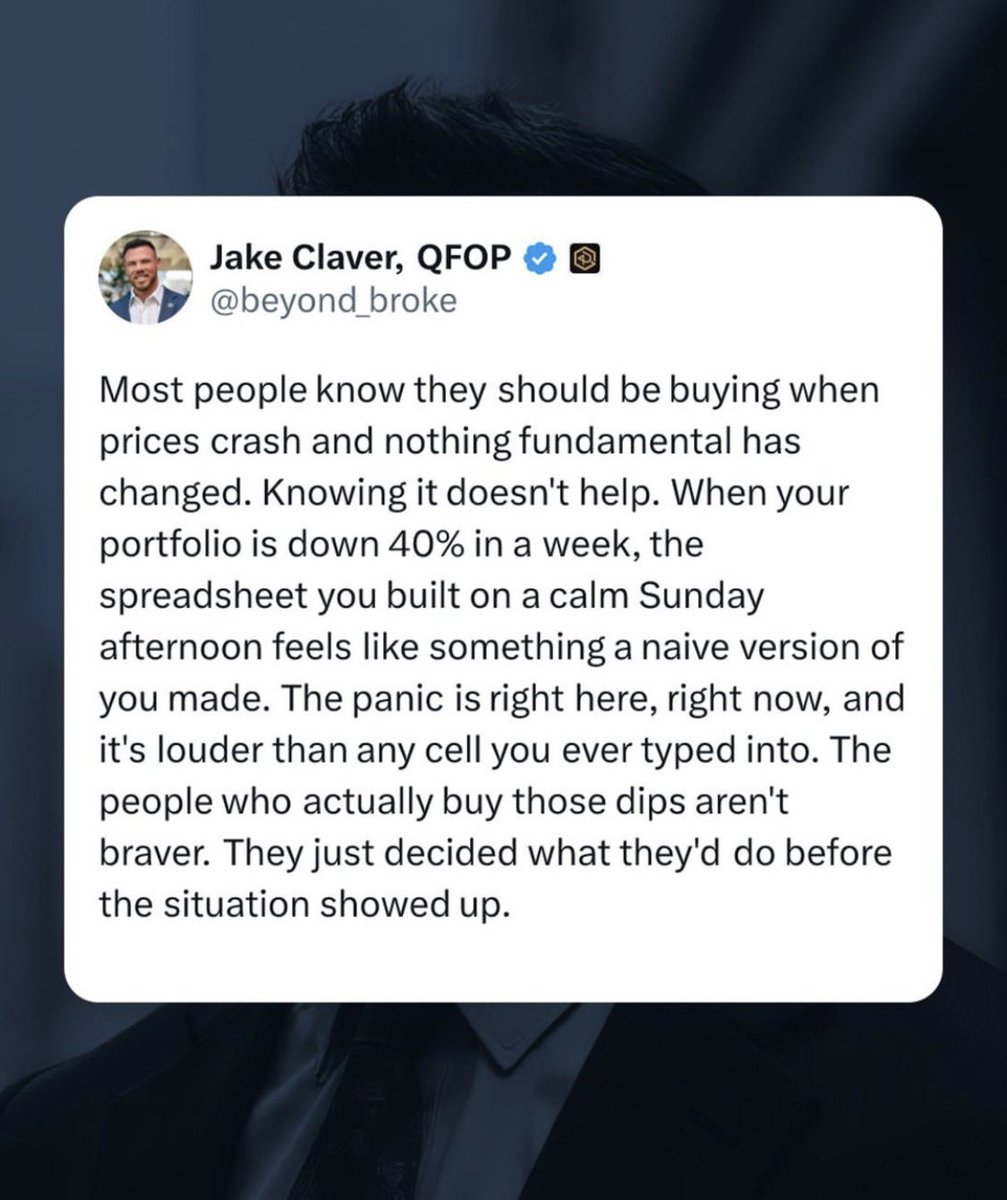 Beeyondbrok's tweet photo. Most know to buy when prices crash if nothing's changed. But when your portfolio drops 40% in a week, that calm Sunday spreadsheet feels naive. Panic sets in. https://t.co/05fSWSIVI7