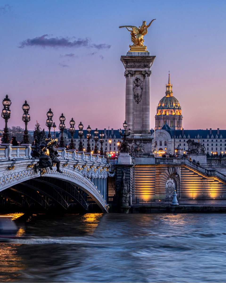 Explore France tweet media